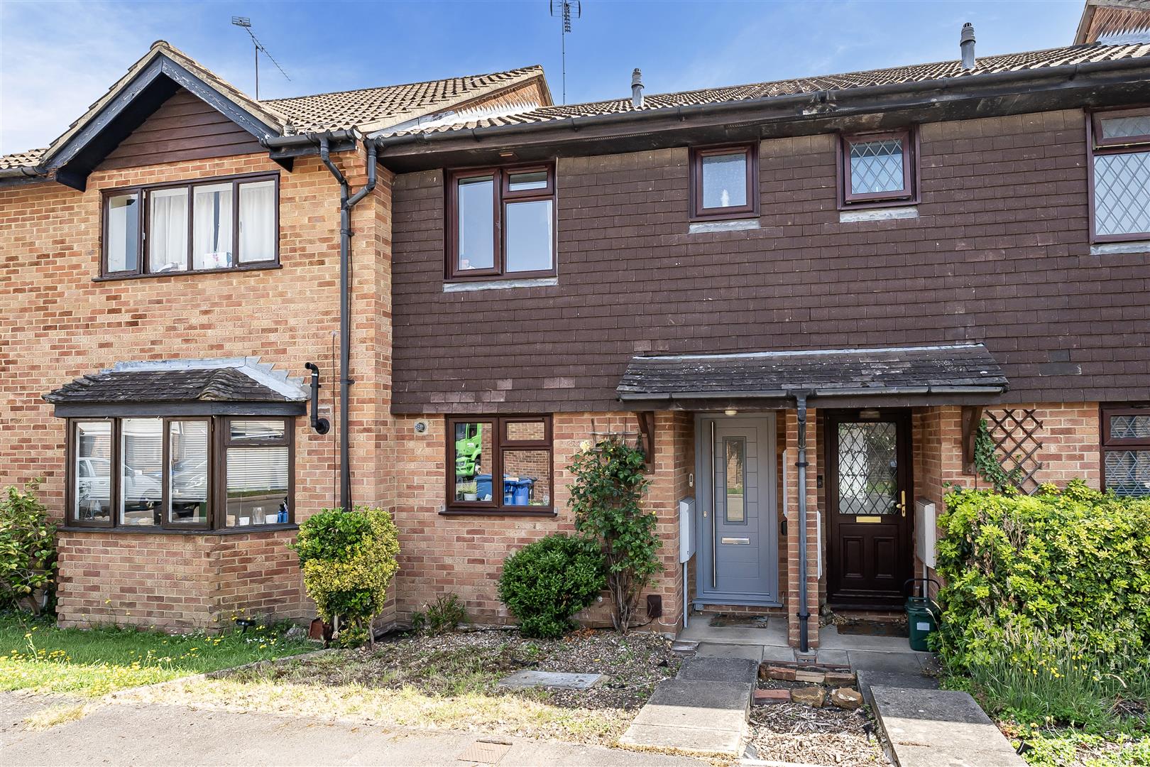 Fallowfield, Yateley